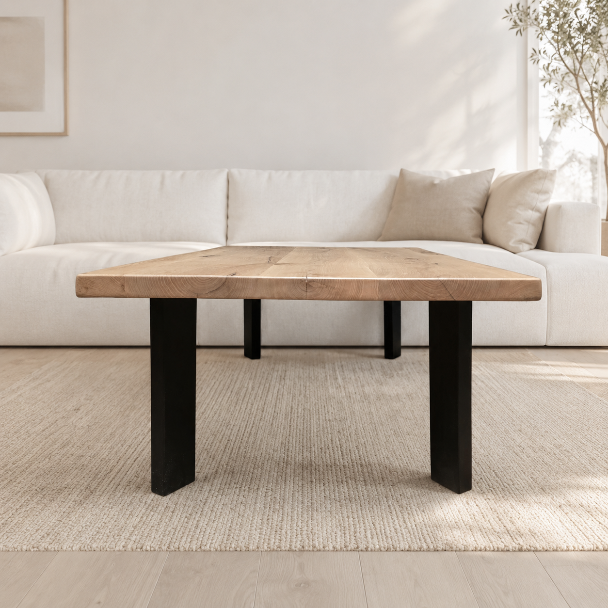 Couchtisch (Emba) Wohnzimmertisch Eiche Massivholz 4 Tischbeine Schwarz