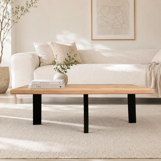 Couchtisch (Caro) Wohnzimmertisch Eiche Massivholz 4 Tischbeine Schwarz