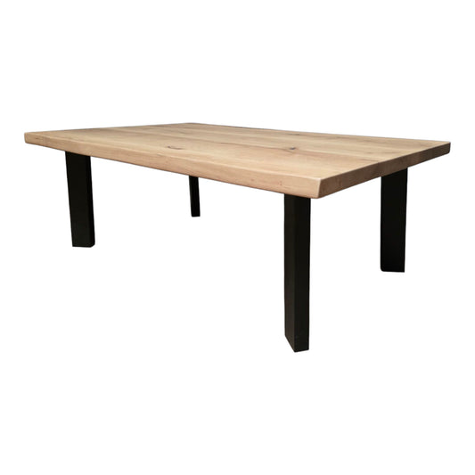 Couchtisch (Emba) Wohnzimmertisch Eiche Massivholz 4 Tischbeine Schwarz