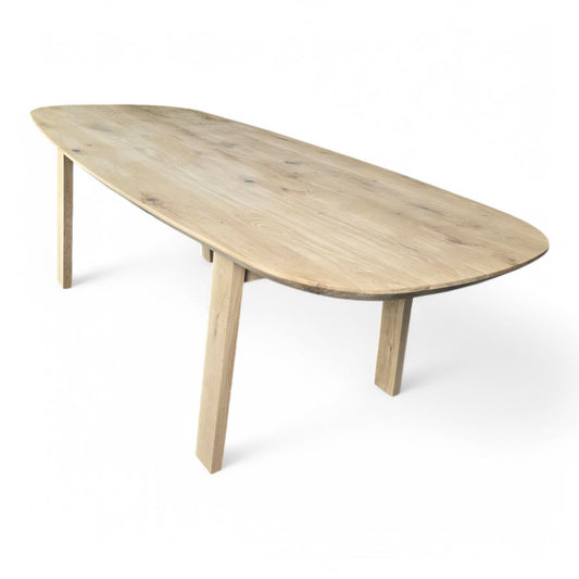 Esstisch (Honas) Eiche Massivholz Danish Oval Bootsform mit Holz Tischbeine